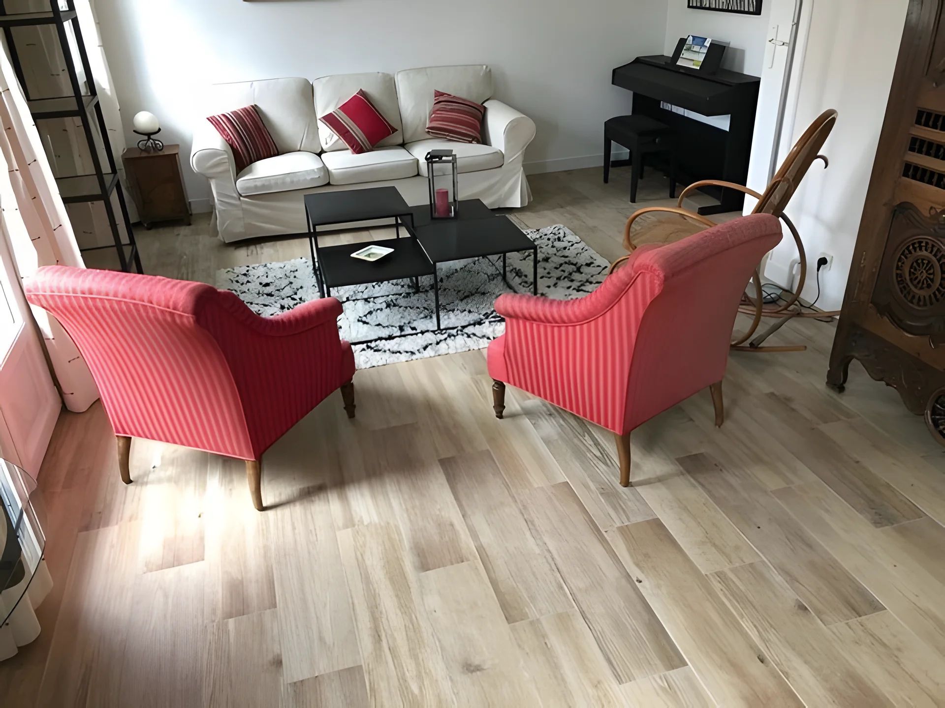 Salon avec parquet