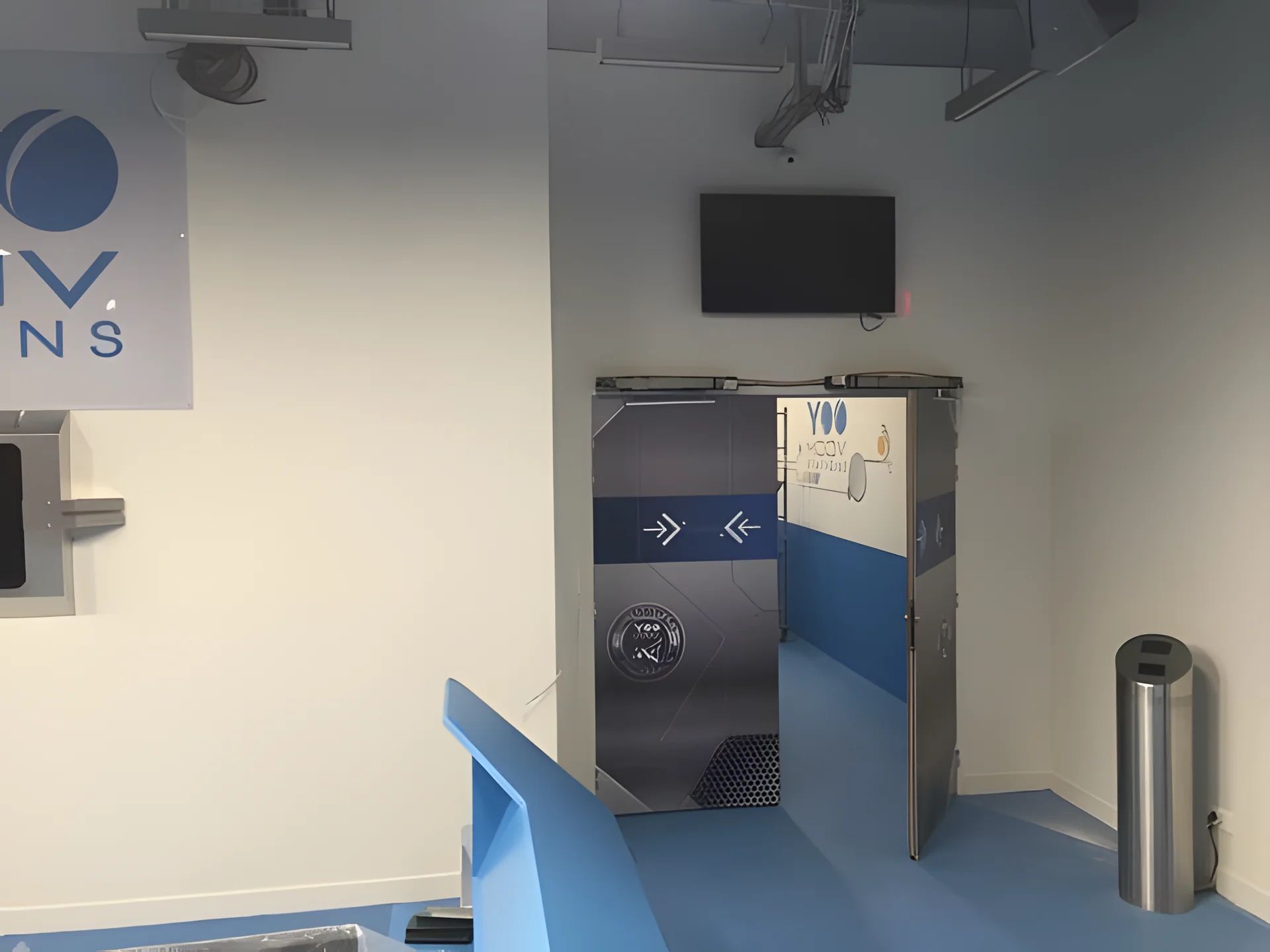 Entrée avec porte futuriste